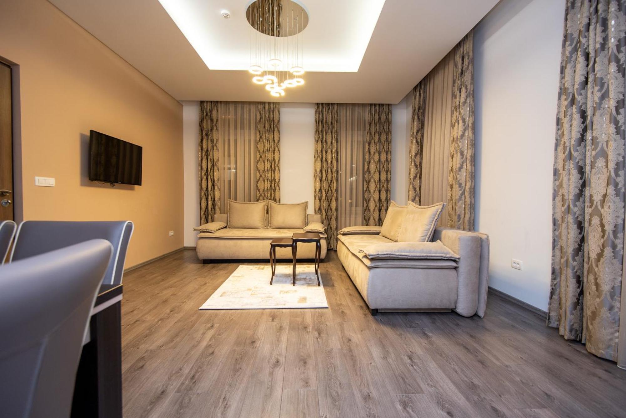 Main Street Suites Sarajevo Exteriör bild